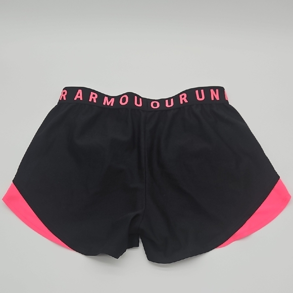 Under Armour UA Women's Workout Athletic Shorts in Black and Pink Size Small - Picture 8 of 9